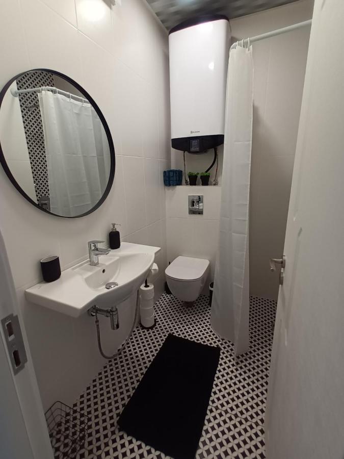Holiday Apartment Ora بالشيك المظهر الخارجي الصورة