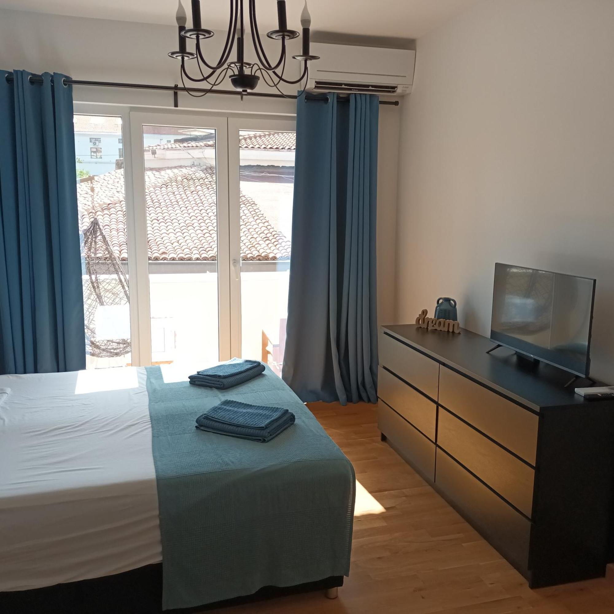 Holiday Apartment Ora بالشيك المظهر الخارجي الصورة
